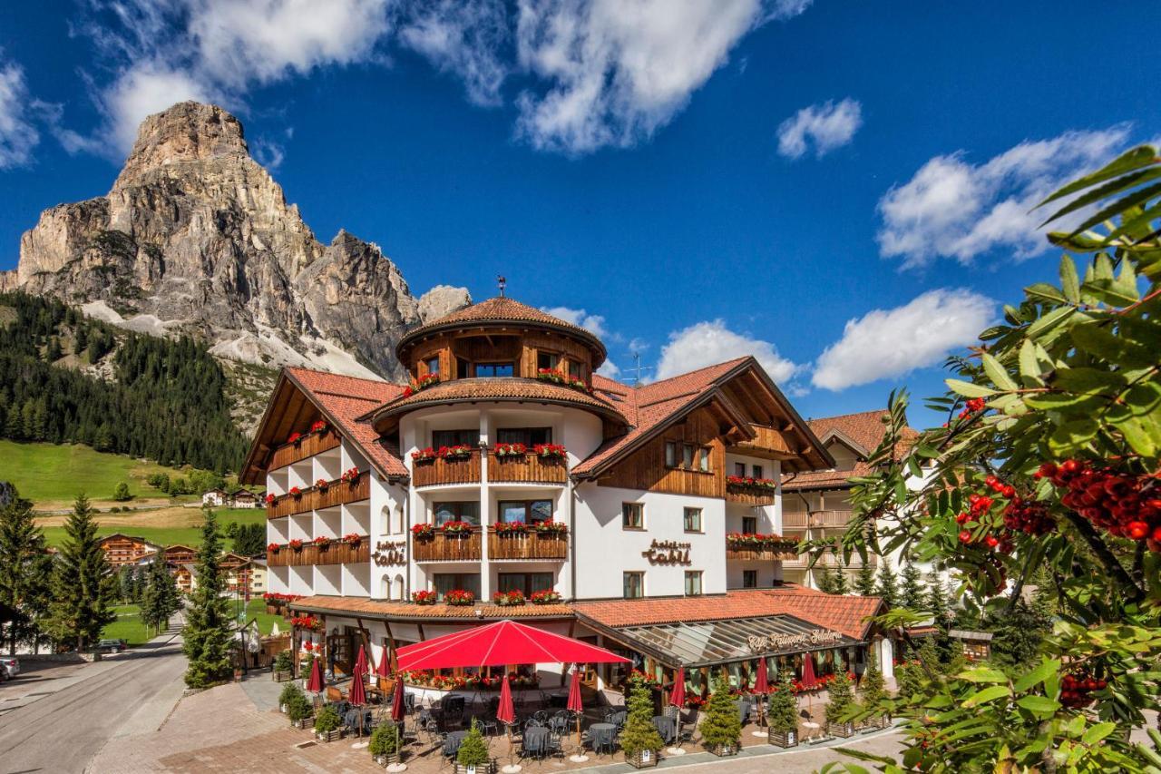 Hotel Table Corvara In Badia Kültér fotó